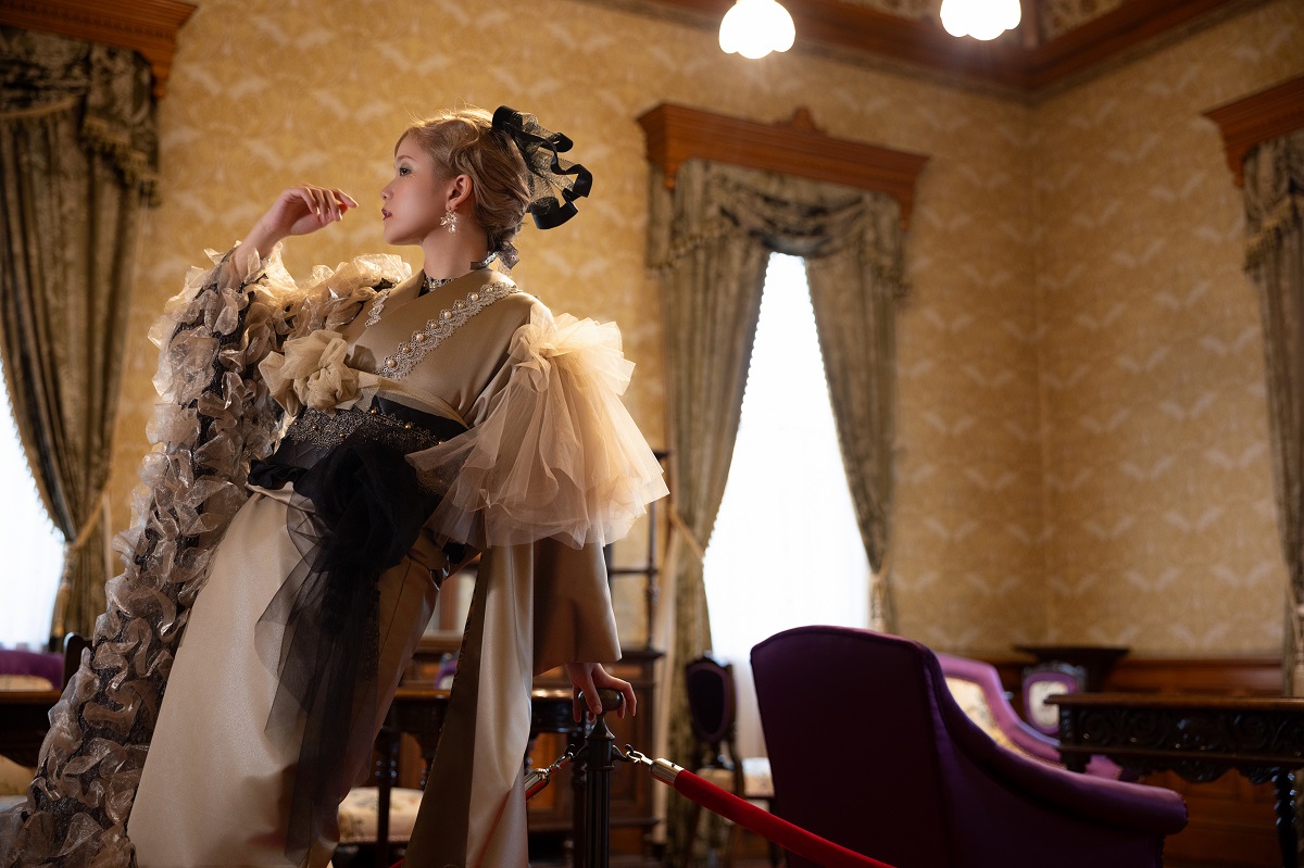 デザイン振袖 DK-001B 「リューサ・ローズ」-片袖シースルー・レースタイプ- - 画像 (26)