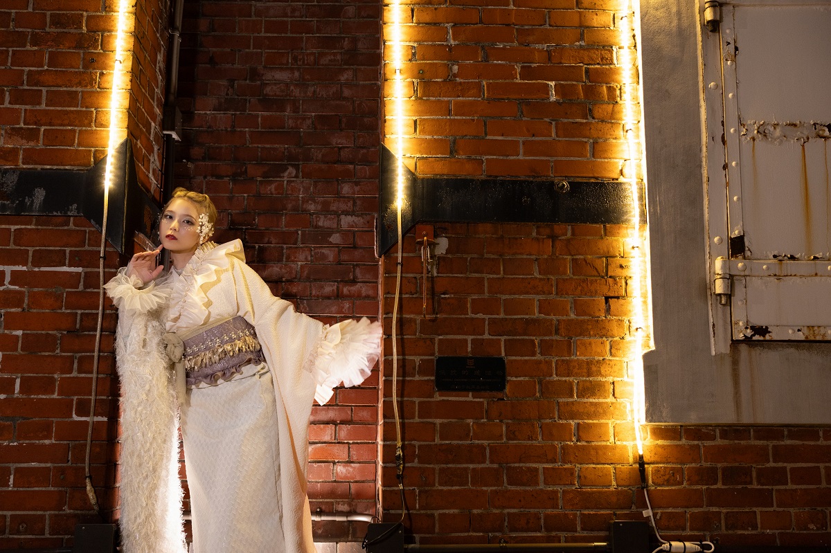 デザイン振袖 DK-002A 「リューサ・ローズ」-フリル&シャギータイプ- - 画像 (28)