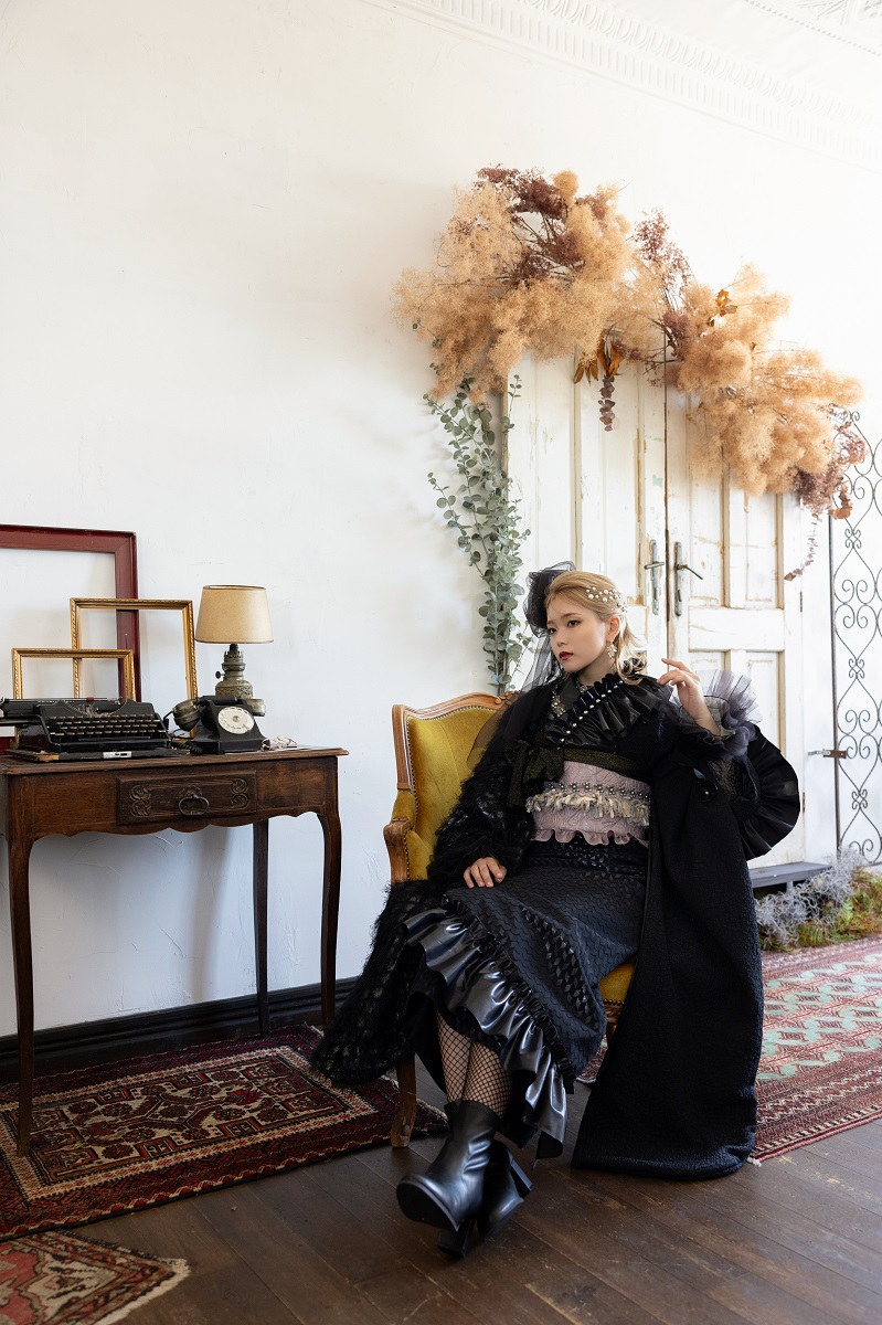 デザイン振袖 DK-002B 「リューサ・ローズ」-フリル&シャギータイプ- - 画像 (4)