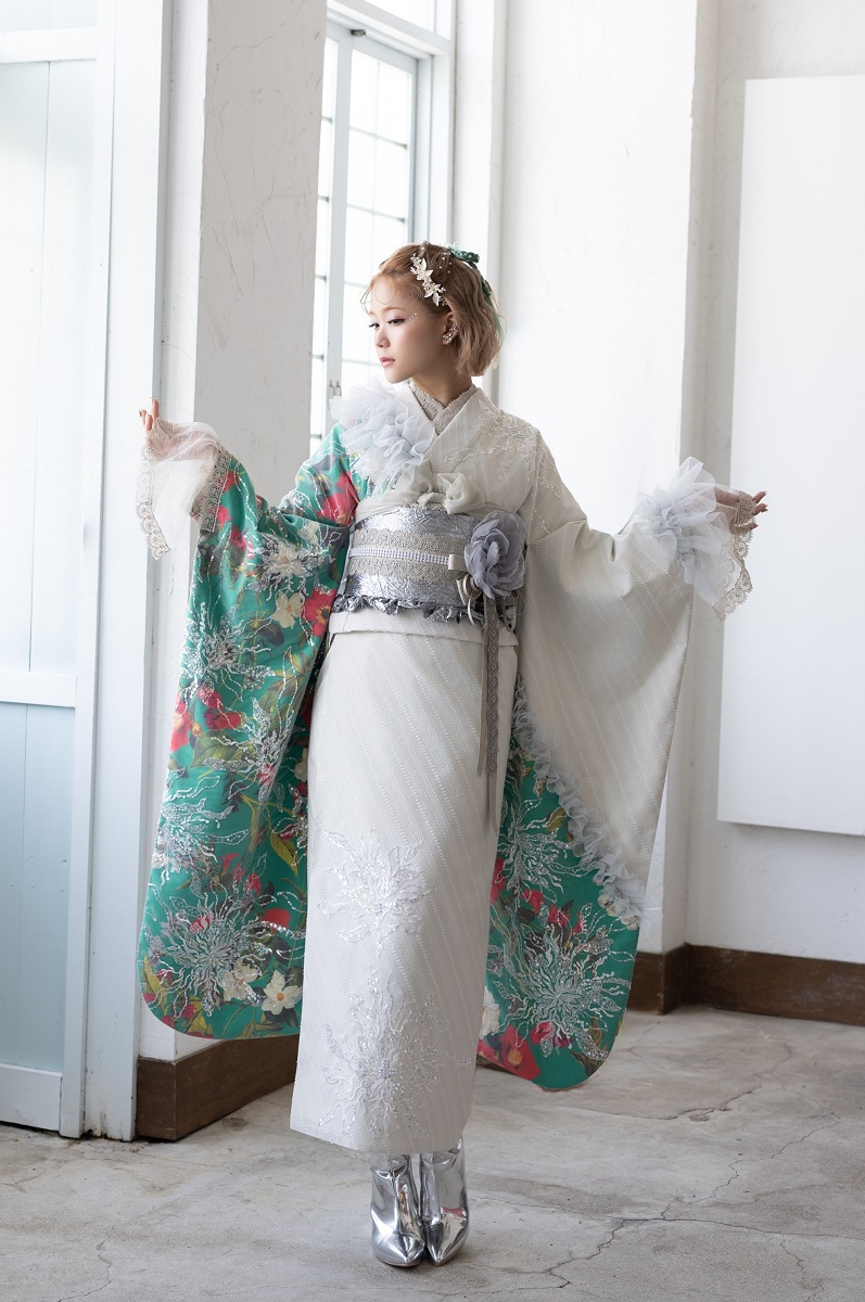 デザイン振袖 「リューサ・ローズ」DK-006A グリーン - 画像 (2)