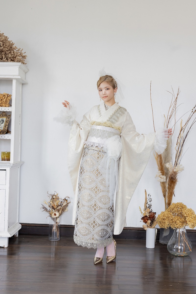 デザイン振袖 DK-003B 「リューサ・ローズ」-メタルレースタイプ- - 画像 (4)