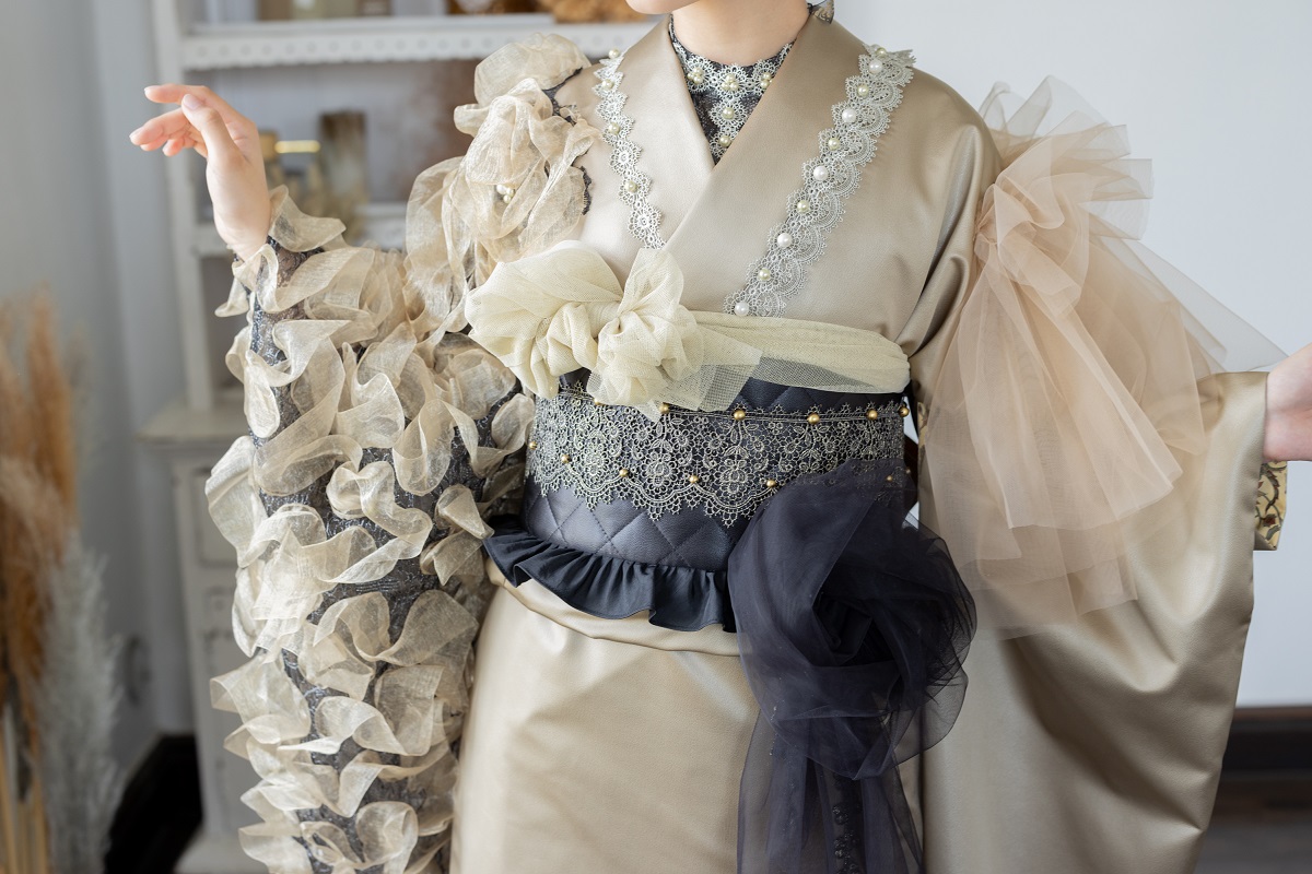 デザイン振袖 DK-001B 「リューサ・ローズ」-片袖シースルー・レースタイプ- - 画像 (29)