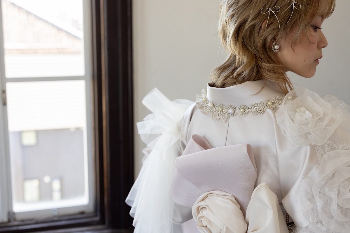 デザイン振袖 DK-001A 「リューサ・ローズ」-片袖シースルー・レースタイプ- - 画像 (36)