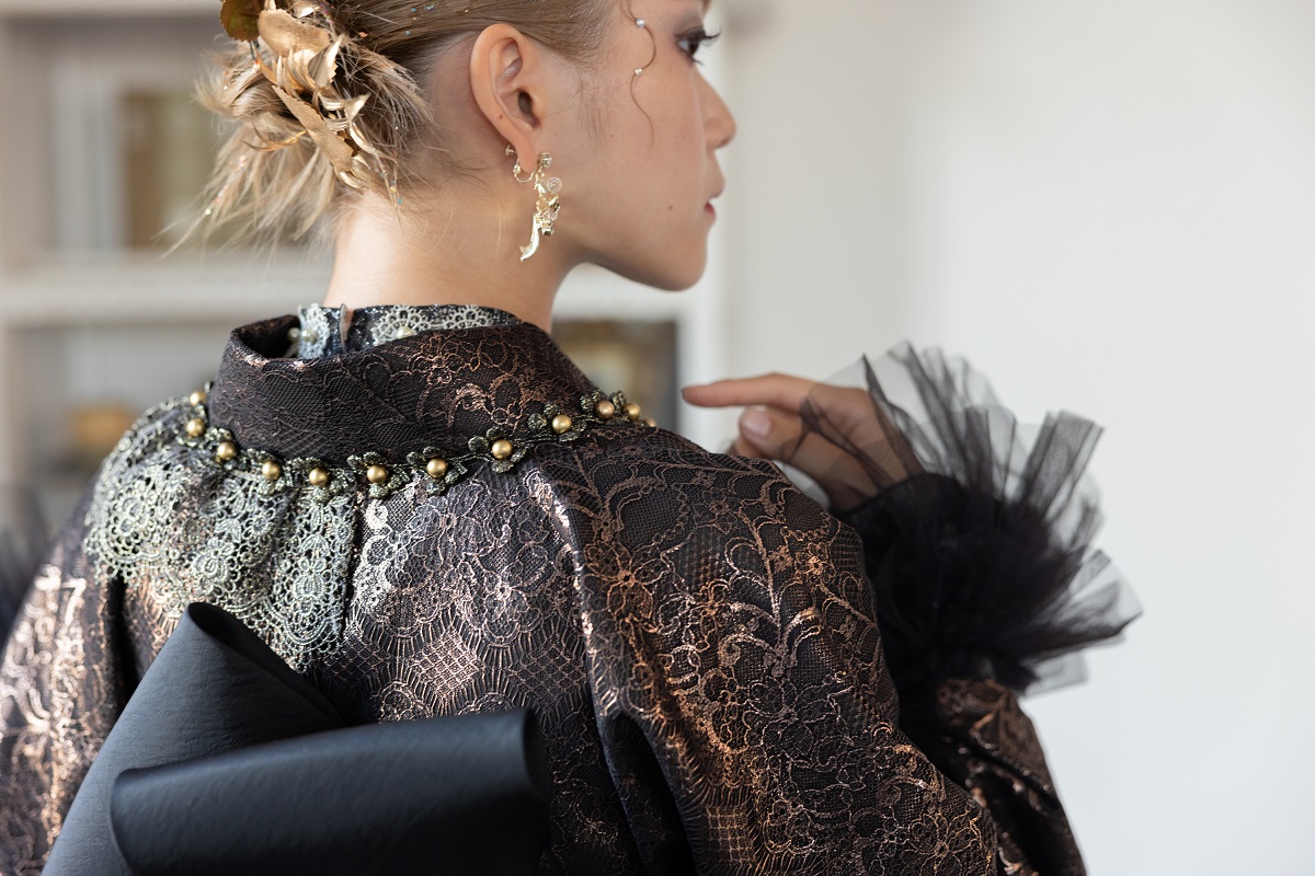 デザイン振袖 DK-003A 「リューサ・ローズ」-メタルレースタイプ- - 画像 (31)