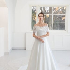 【RaDo’r】ウエディングドレスRW-003【Biancaビアンカ】オフホワイト