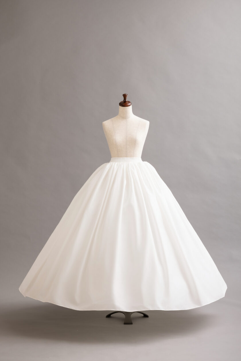 【RaDo’r】ウエディングドレス用パニエRK-004 ビックライン【オフホワイト】