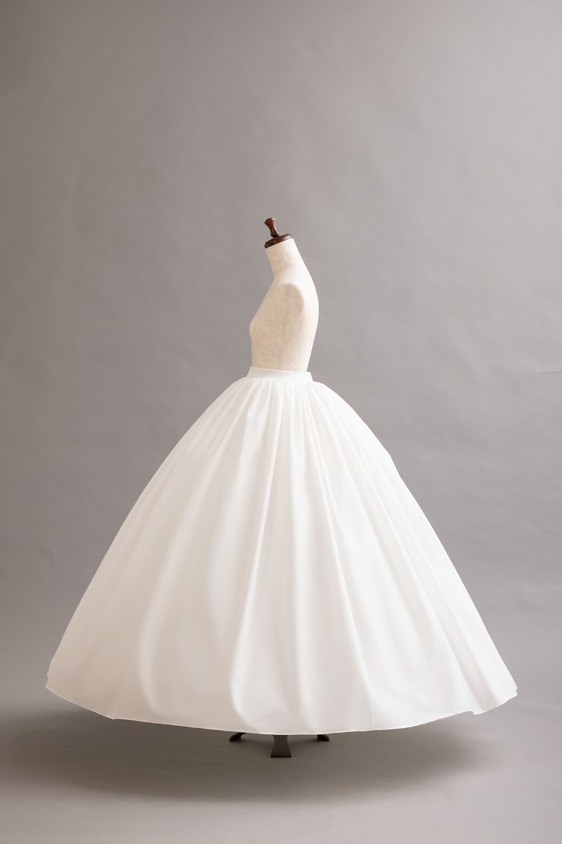 【RaDo’r】ウエディングドレス用パニエRK-004 ビックライン【オフホワイト】 - 画像 (2)