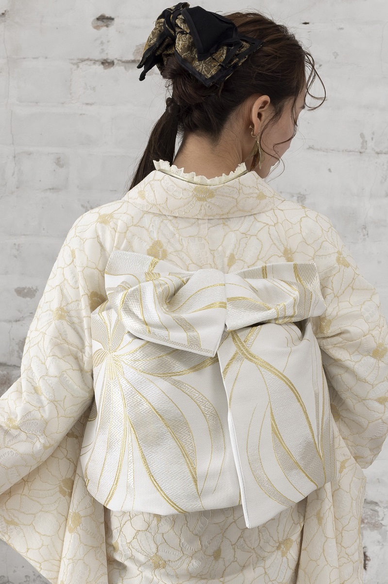 【ｱｳﾄﾚｯﾄ】合繊振袖ラフィネモカ GF-53 - ドルチェ-【ﾊﾆｰﾍﾞｰｼﾞｭ 】 - 画像 (8)