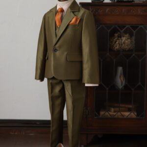 【現品150㎝】キッズタキシード　RT-028　カーキ