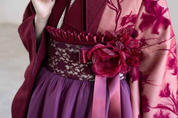 ﾗﾌｨﾈﾓｶ二尺袖/ﾄﾞﾚｽ袴　ロゼ・シルエットRM-207/RH-105【ﾎﾞﾙﾄﾞｰ/ﾎﾞﾙﾄﾞｰ】 - 画像 (5)