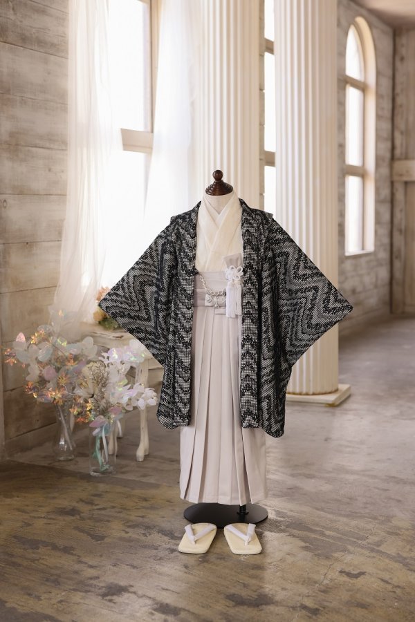 NALUモチーフレース男児セット-A 3歳 /5歳 【黒】