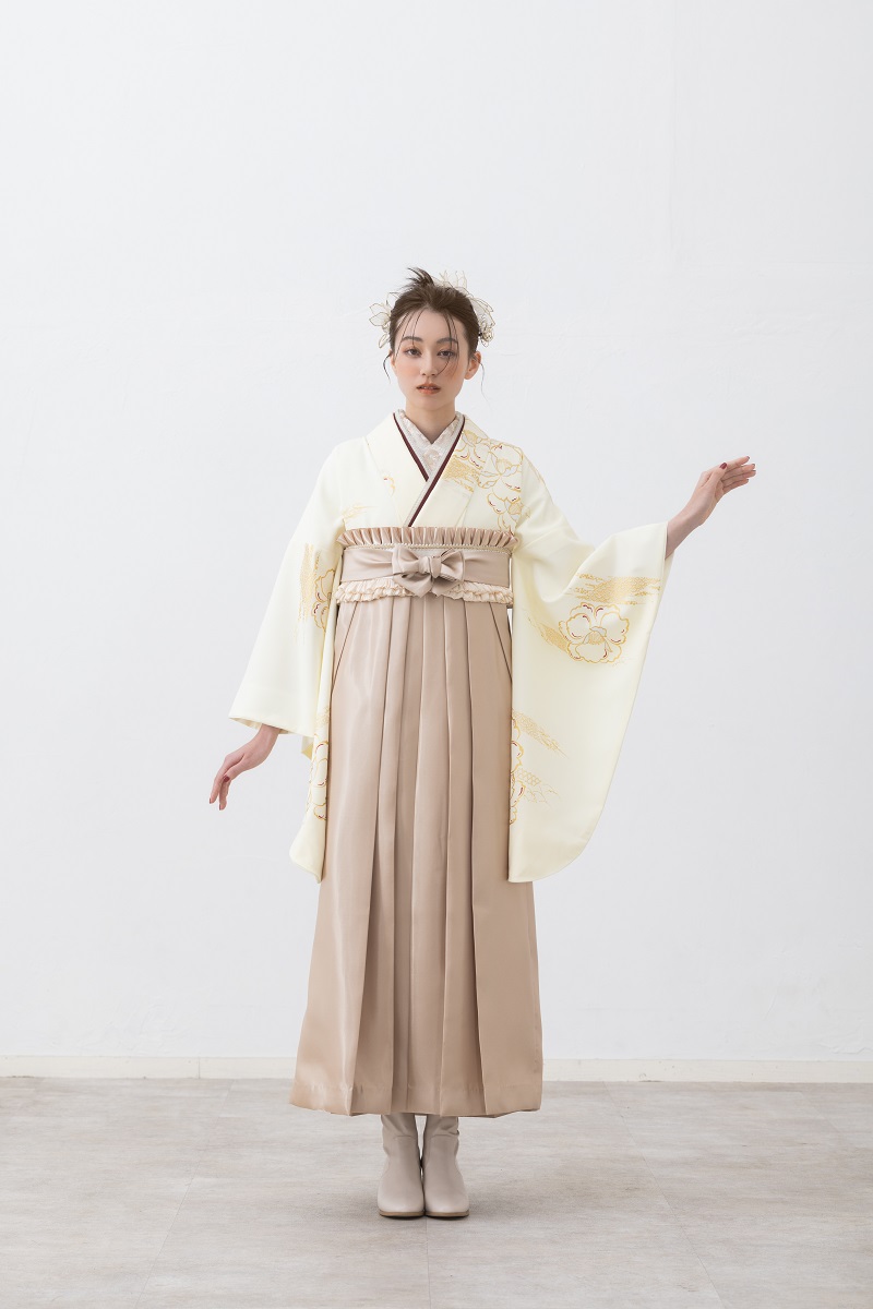 ラフィネモカ二尺袖/卒業袴 金彩クラシカルRM-203/RH-113【ホワイト/ゴールド】 - 画像 (11)