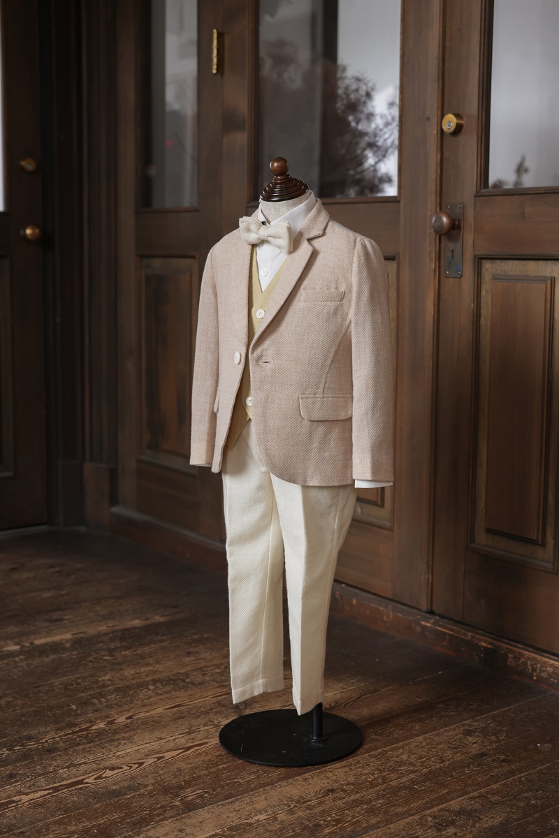 キッズタキシード B-266①