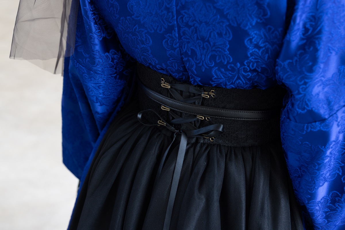 ラフィネモカ二尺袖/ドレス袴 ヴィクトリアン・ブルーRM-196/RH-104【ロイヤルブルー/ブラック】 - 画像 (10)