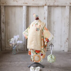 トラッド 3歳被布ｾｯﾄ RC802-A　【ｸﾘｰﾑｵﾚﾝｼﾞ】