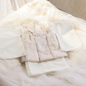 ラフィネココベイビーズ　ベビー被布　RC8700-E【ｱｲﾎﾞﾘｰ×ﾍﾞｰｼﾞｭ】