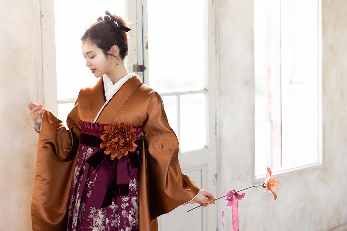 ラフィネモカ二尺袖/卒業袴 レザリー・アンバーRM-195/RH-110【琥珀色/ボルドー】 - 画像 (13)