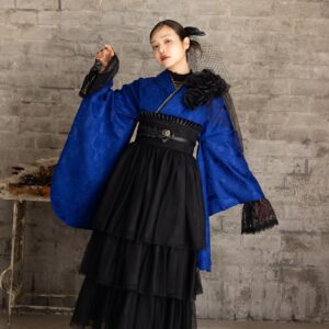 ﾗﾌｨﾈﾓｶ二尺袖/ﾄﾞﾚｽ袴　ヴィクトリアン・ブルーRM-196/RH-104【ﾛｲﾔﾙﾌﾞﾙｰ/ﾌﾞﾗｯｸ】