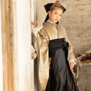 ﾗﾌｨﾈﾓｶ二尺袖/卒業袴　シャギーモンブランRM-208/RH-111【ｺﾞｰﾙﾄﾞ/ﾌﾞﾗｯｸ】